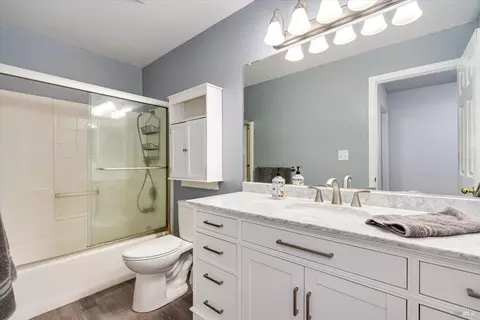 9232 Piccadilly Cir, Windsor, CA 95492 photo 21