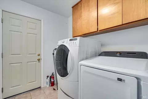 9232 Piccadilly Cir, Windsor, CA 95492 photo 22