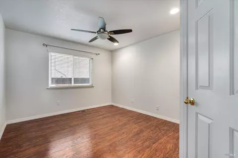 9232 Piccadilly Cir, Windsor, CA 95492 photo 23