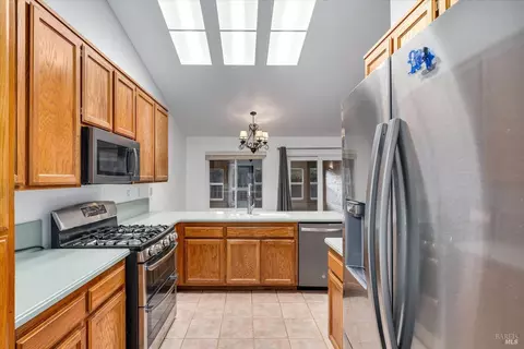9232 Piccadilly Cir, Windsor, CA 95492 photo 19