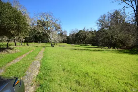 Exterior - 4042 Bones Rd, Sebastopol, CA 95472 photo 25 of 30