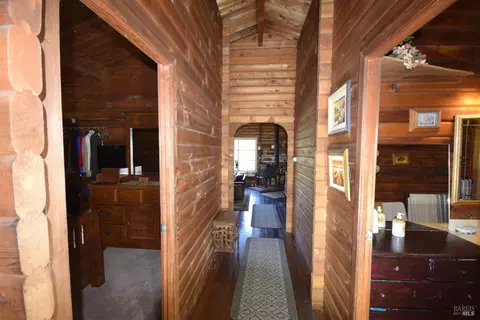 Entry Way - 4042 Bones Rd, Sebastopol, CA 95472 photo 1 of 1
