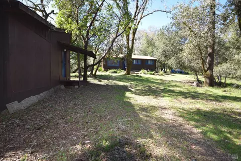Exterior - 4042 Bones Rd, Sebastopol, CA 95472 photo 8 of 30
