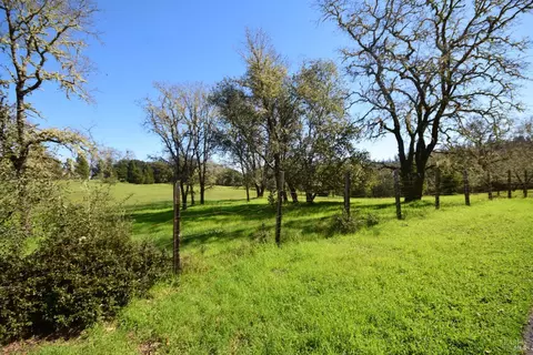 View/Area - 4042 Bones Rd, Sebastopol, CA 95472 photo 2 of 2