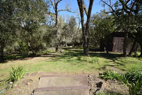 Exterior - 4042 Bones Rd, Sebastopol, CA 95472 photo 12 of 30