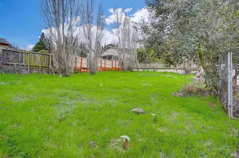 View/Area - 416 Ridge Ave, Vallejo, CA 94591 photo 1 of 9