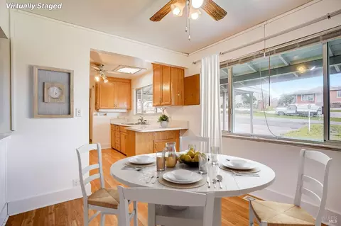 Dining - 416 Ridge Ave, Vallejo, CA 94591 photo 1 of 1