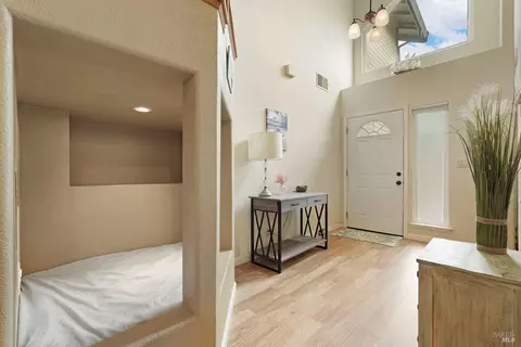 Entry Way - 1365 Kirby Ct, Dixon, CA 95620 photo 1 of 3