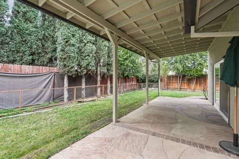 Exterior - 1365 Kirby Ct, Dixon, CA 95620 photo 8 of 16