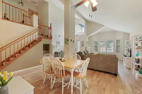 Dining - 1365 Kirby Ct, Dixon, CA 95620 photo 3 of 5