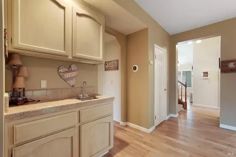 Kitchen - 1365 Kirby Ct, Dixon, CA 95620 photo 1 of 6