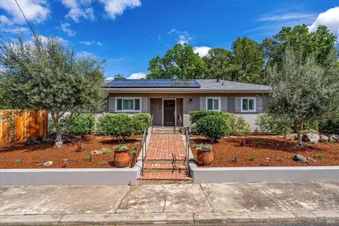 248 Hillside Ave, Napa, CA 94558