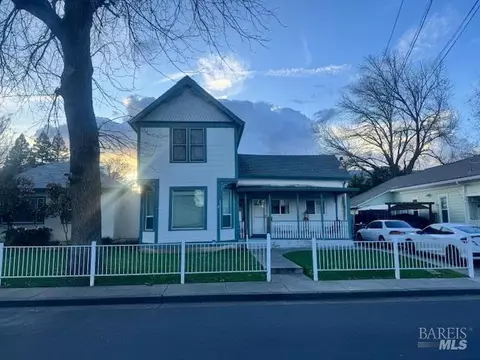 148 West St, Vacaville, CA 95688