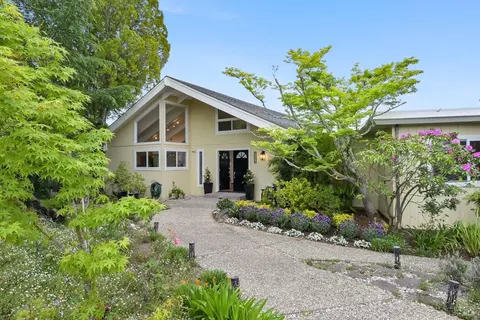 2509 Laguna Vista Dr, Novato, CA 94945