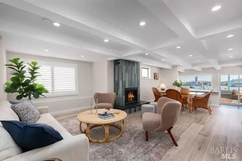 24 Gate 6 12 Rd, Sausalito, CA 94965 photo 3