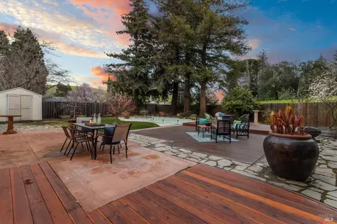 Exterior - 406 Solano Dr, Benicia, CA 94510 photo 12 of 25