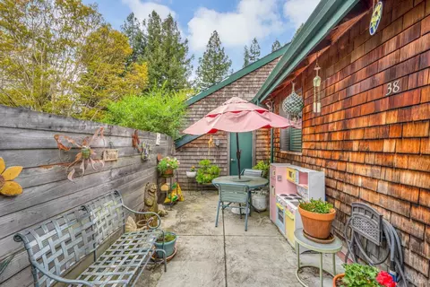 38 Pine Tree Cir, Cotati, CA 94931 photo 5