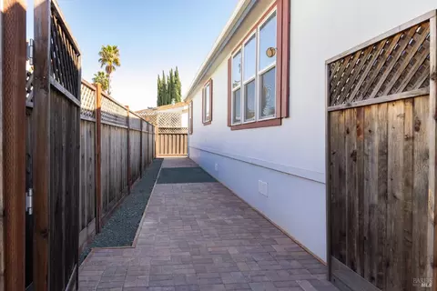 276 Minoru Dr, Pacheco, CA 94553 photo 36