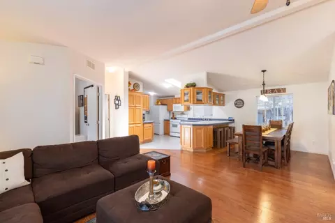 276 Minoru Dr, Pacheco, CA 94553 photo 2