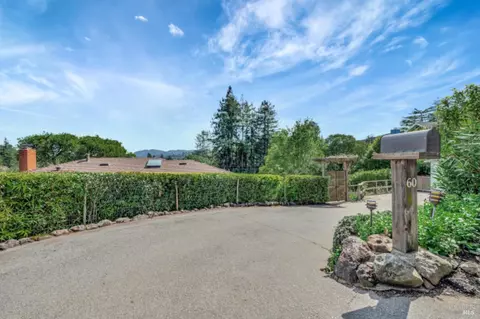 60 Circle Ave, Mill Valley, CA 94941