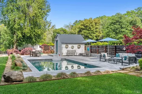 4255 Warm Springs Rd, Glen Ellen, CA 95442