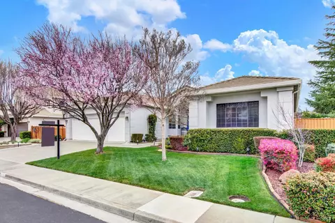 637 Fox Hollow Way, Vacaville, CA 95687