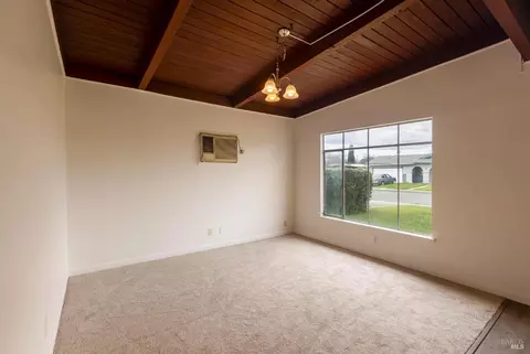 1412 Adams St, Fairfield, CA 94533 photo 5