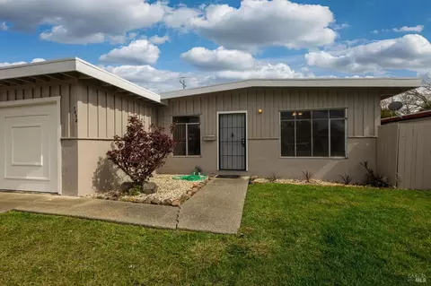 1412 Adams St, Fairfield, CA 94533