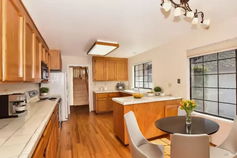 17 Saint Patrick Ct, Sonoma, CA 95476 photo 9