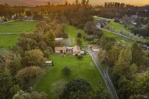 475 King Rd, Petaluma, CA 94952