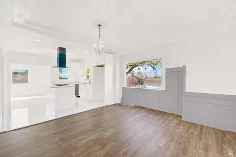 Dining - 1901 Georgia St, Vallejo, CA 94590 photo 1 of 1