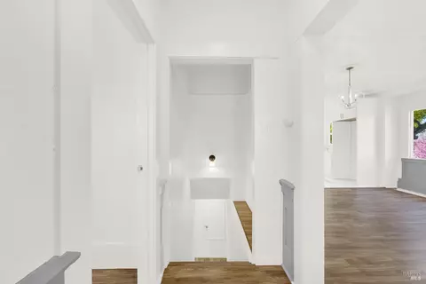 Entry Way - 1901 Georgia St, Vallejo, CA 94590 photo 1 of 12