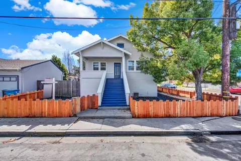Exterior - 1901 Georgia St, Vallejo, CA 94590 photo 5 of 33