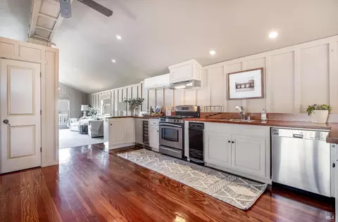 Kitchen - 2225 1st Ave, Napa, CA 94558 photo 4 of 5