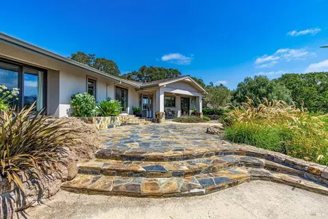 Exterior - 2225 1st Ave, Napa, CA 94558 photo 4 of 18