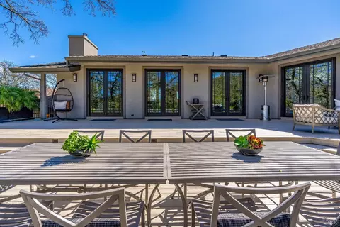 Exterior - 2225 1st Ave, Napa, CA 94558 photo 6 of 18
