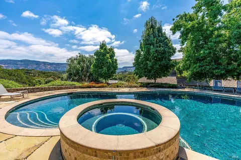 Exterior - 2225 1st Ave, Napa, CA 94558 photo 10 of 18