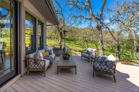 Exterior - 2225 1st Ave, Napa, CA 94558 photo 7 of 18
