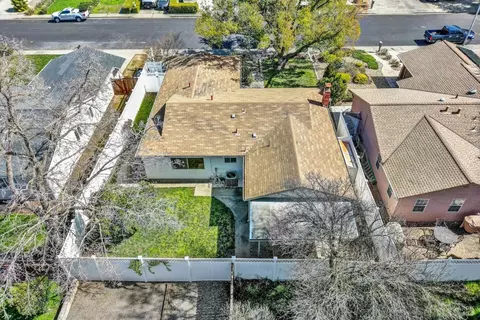 View/Area - 148 Edwin Dr, Vacaville, CA 95687 photo 2 of 6
