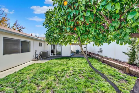 Exterior - 148 Edwin Dr, Vacaville, CA 95687 photo 10 of 16