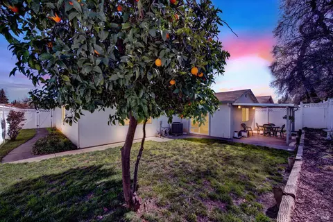 Exterior - 148 Edwin Dr, Vacaville, CA 95687 photo 16 of 16
