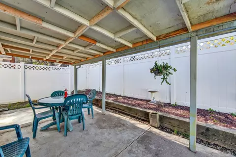 Exterior - 148 Edwin Dr, Vacaville, CA 95687 photo 11 of 16
