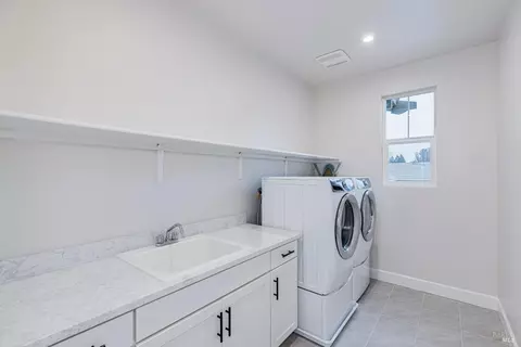 119 Jagla St, Cotati, CA 94931 photo 17