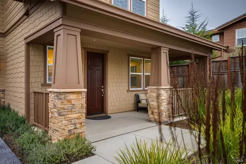 119 Jagla St, Cotati, CA 94931 photo 2