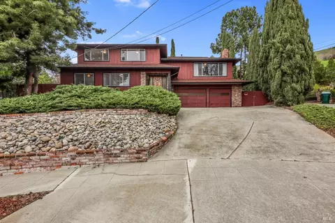 692 Woodchuck Pl, Hayward, CA 94544