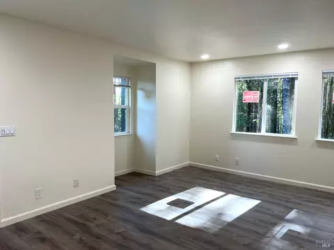 27060 Bear Dr, Willits, CA 95490 photo 2