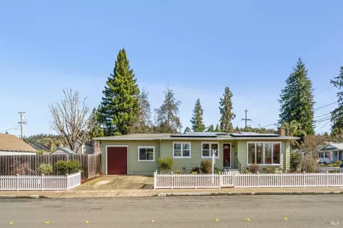2135 La Paloma Ave, Santa Rosa, CA 95404