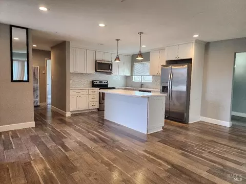 2037 Nottingham Dr, Fairfield, CA 94533 photo 6