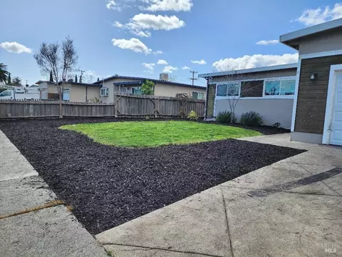 2037 Nottingham Dr, Fairfield, CA 94533 photo 2