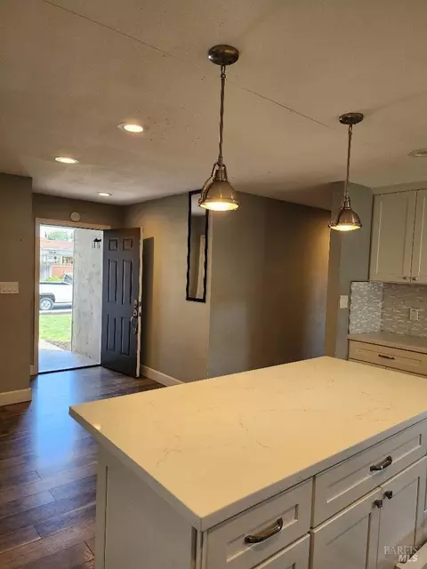2037 Nottingham Dr, Fairfield, CA 94533 photo 4